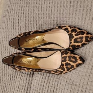 Michael Michael Kors Cheetah Print Fur Pumps Size 8